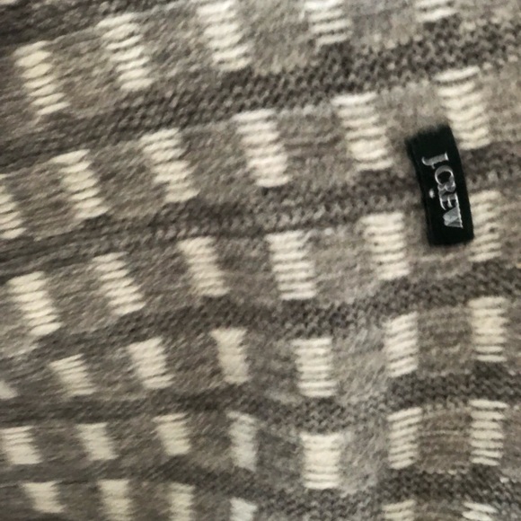 Donated. J Crew wool blend scarf. One size - Picture 3 of 3